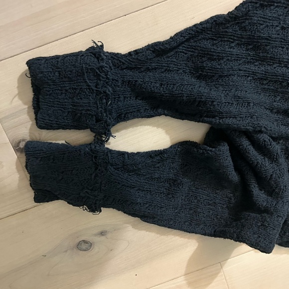 We The Free Thiens Hacci Black Sweater M - Picture 14 of 17